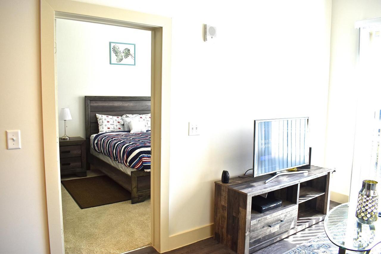 Luxurious And Cozy Apartment In Heart Of Buckhead Атланта Екстериор снимка