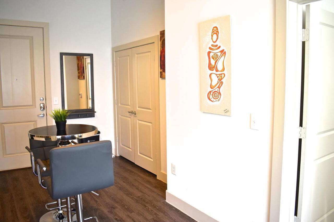 Luxurious And Cozy Apartment In Heart Of Buckhead Атланта Екстериор снимка