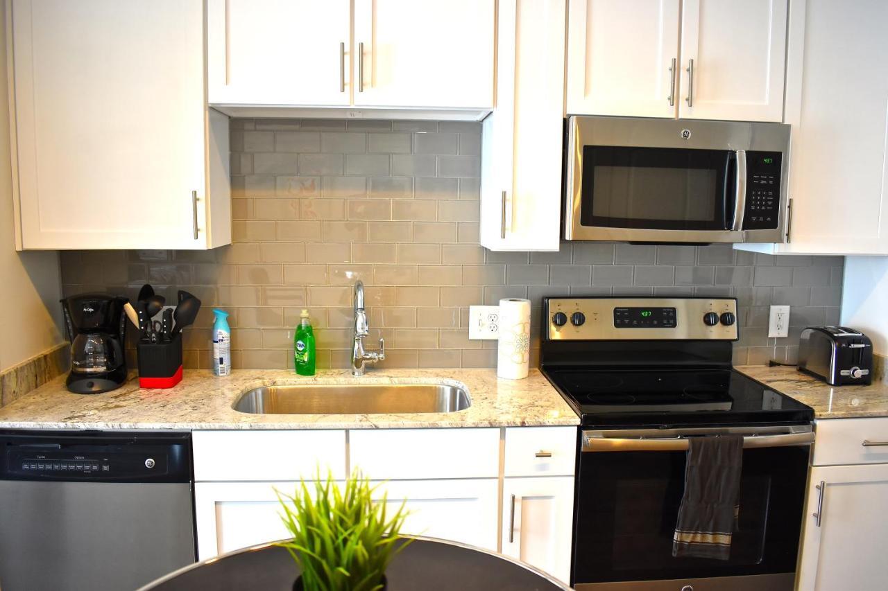 Luxurious And Cozy Apartment In Heart Of Buckhead Атланта Екстериор снимка